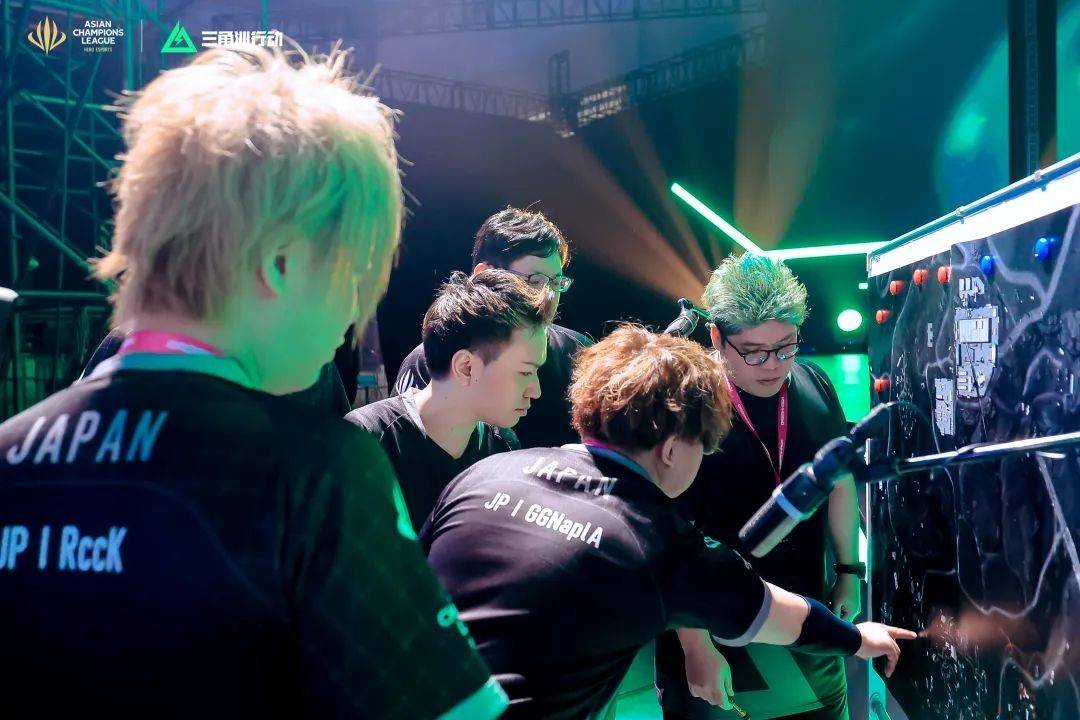 足球训练真 足球训练真