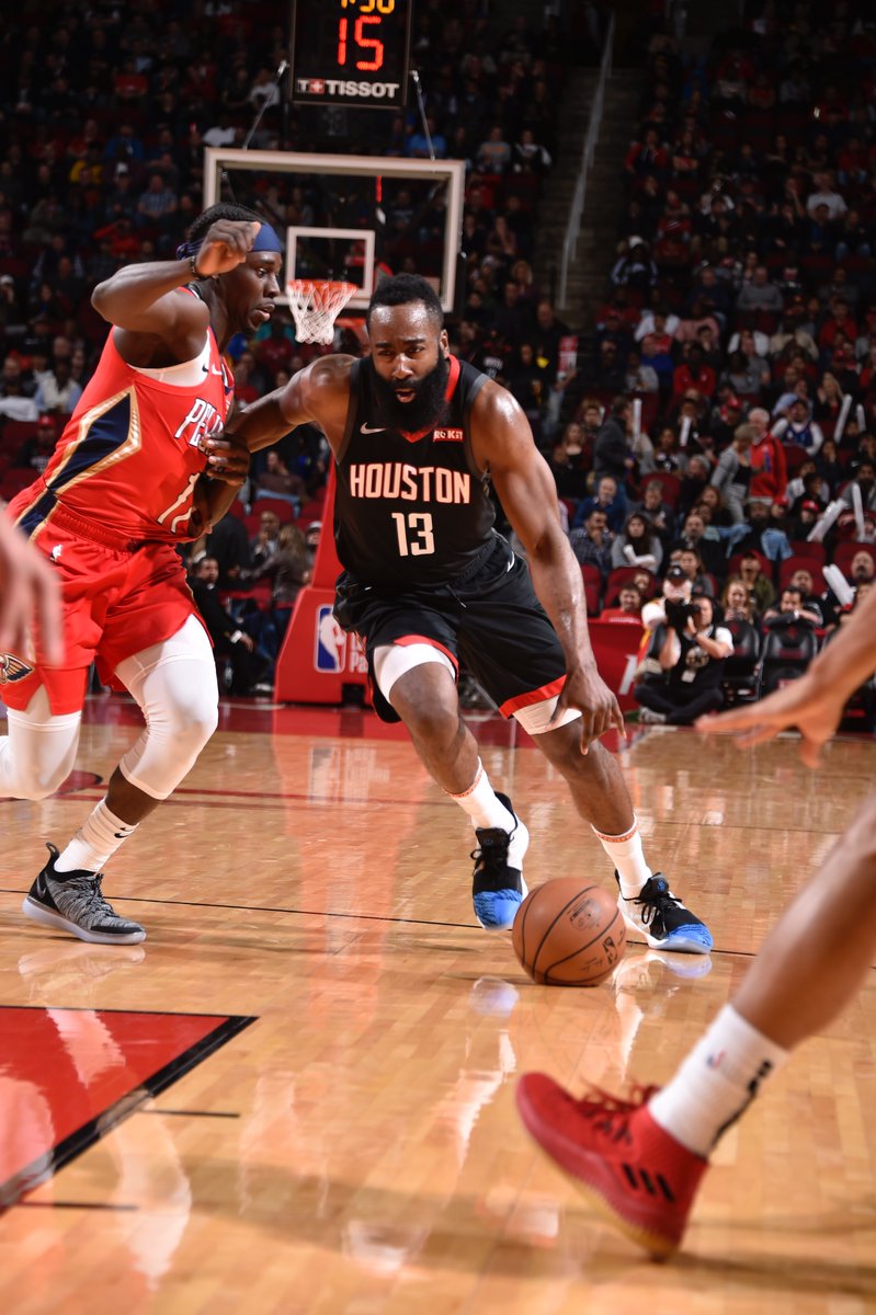 随着比赛的 随着比赛的