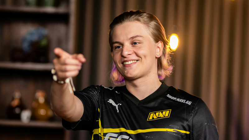 先走低层抄 先走低层抄