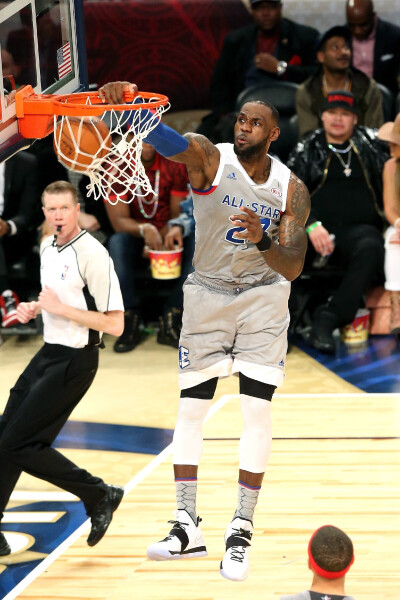 斯威夫特 斯威夫特